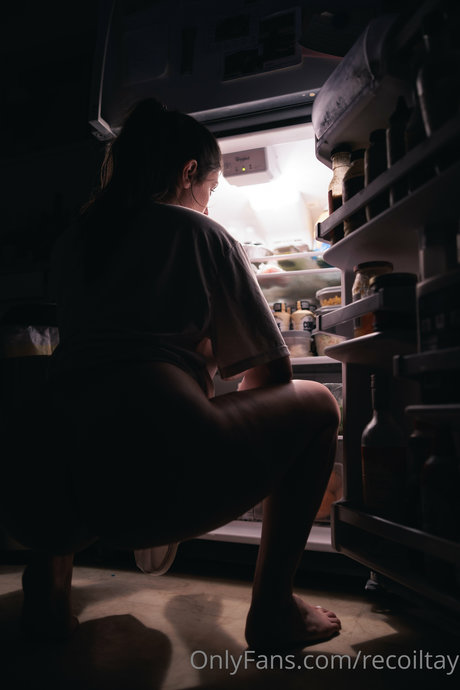 Taylor Feingold model free gallery