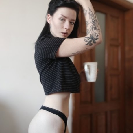 Innervus_ model adult image