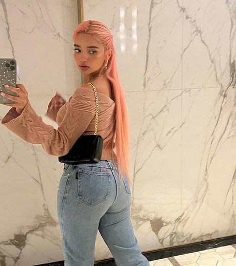 Sab Zada hot model picture