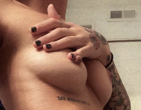 Taylor Starling_ pretty pornstar img