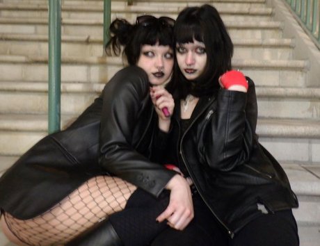 Kill Val pretty model picture