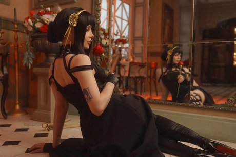 Fraulein Milk beautiful model img