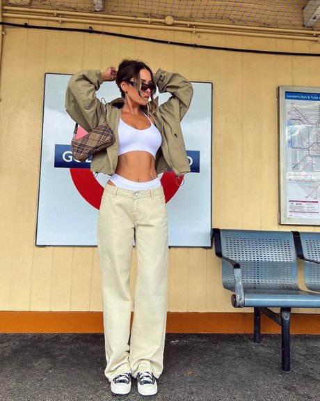 Lacey Montgomery naked pornstar image