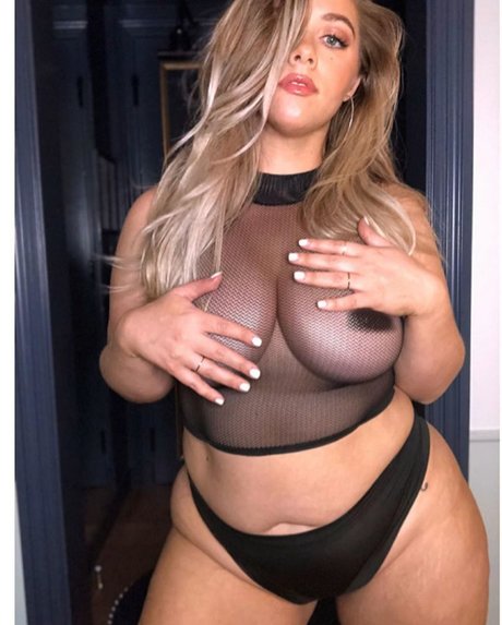 Ellana Bryan sexy star pictures