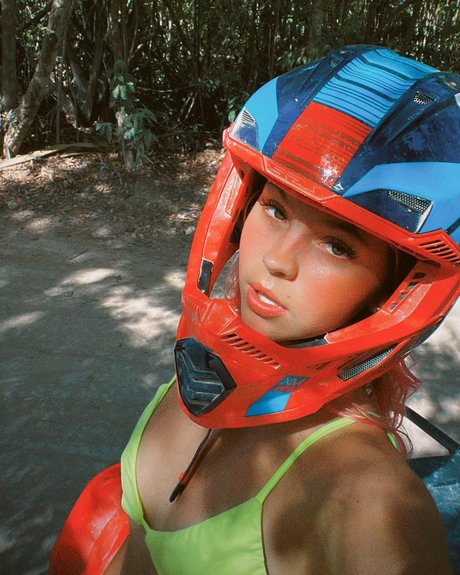 Jordyn Jones top actress pic