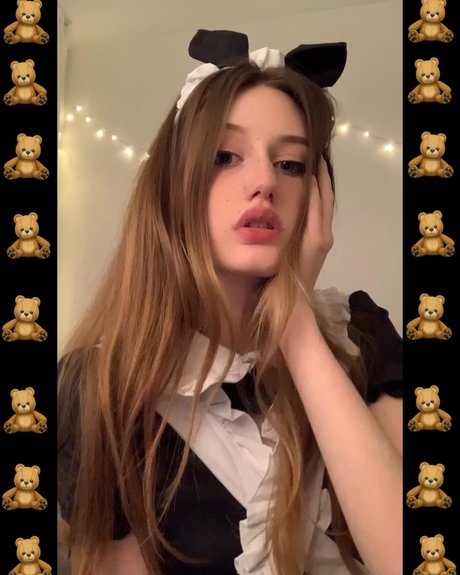 Lepreconnn_ naked actress images