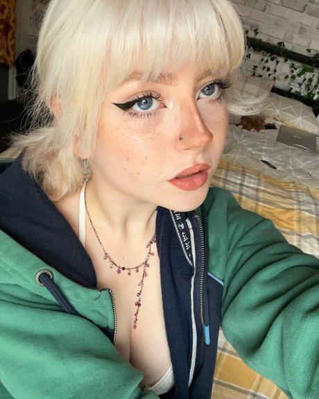 M Ae 3 model porn pics