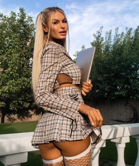 Baronova Tati_ top pornstar img