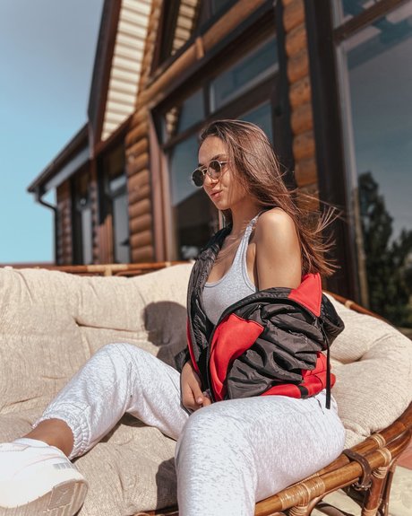 Exxpolly nude star image