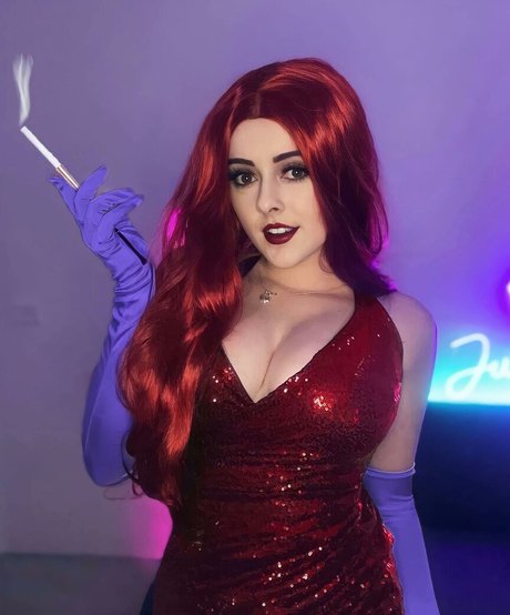 Juicyiris pornographic model gallery