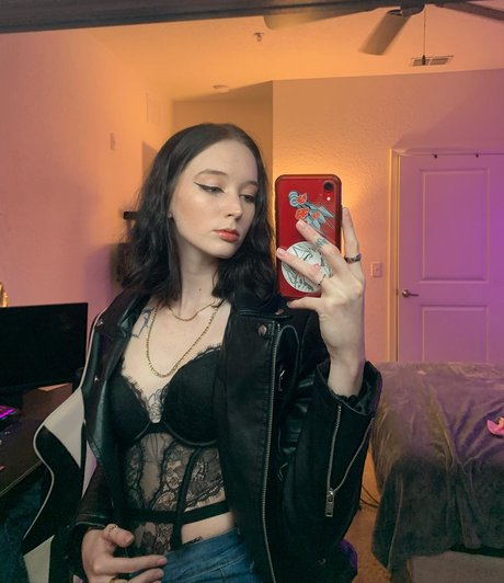 Queen etimy nude pornstar galleries