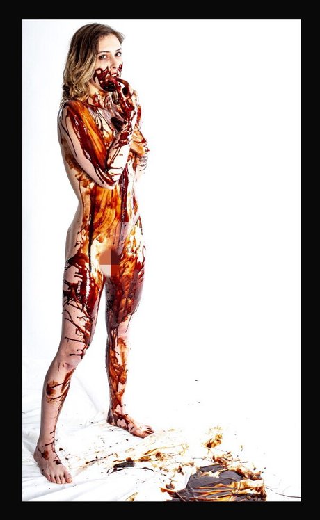 Karina Pennett top model img