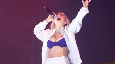 Mathea top star gallery