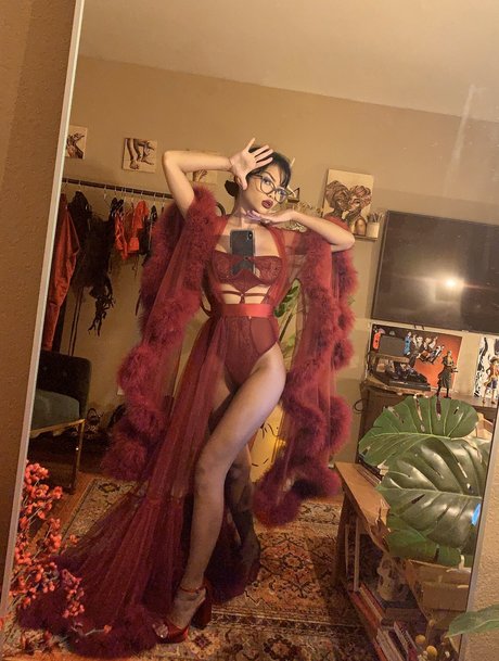 Alyssa Silos star pretty pictures