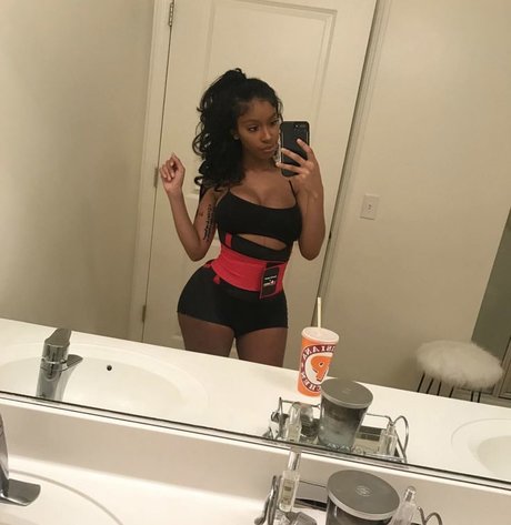 Ashley Burgos erotic pornstar galleries