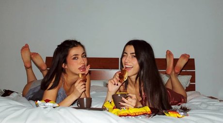 Lucrelisa_ model beautiful images