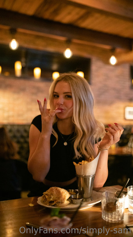 Sterling Claire Bennett star porn pictures