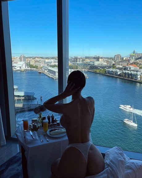 Annelese Milton nice star galleries