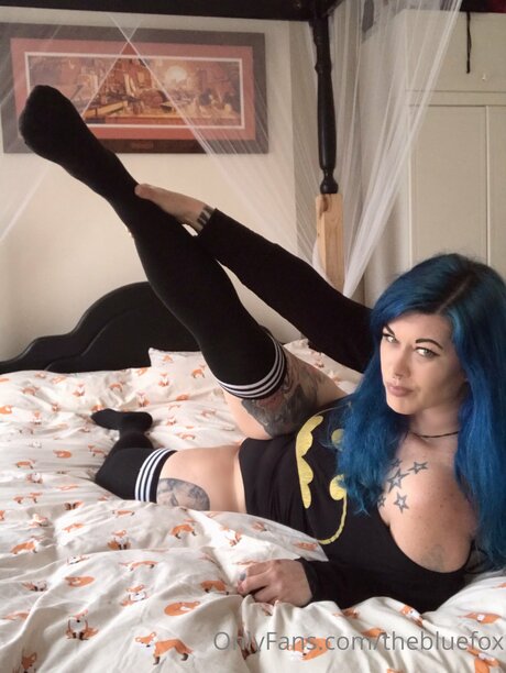 Thebluefox porn model pic