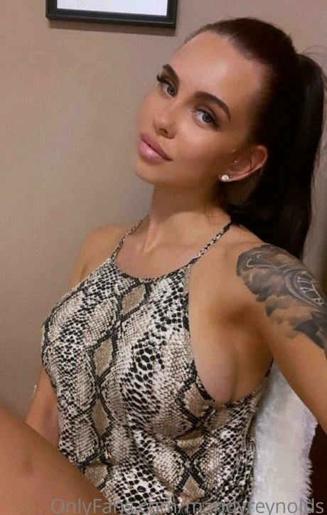 Mandy Reynolds erotic actress gallery