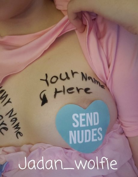 Jadan Wolfie model beautiful galleries