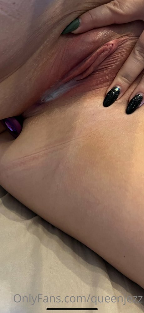 Queenjezz star xxx pic