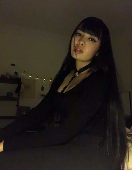 naomieve star sexy pictures