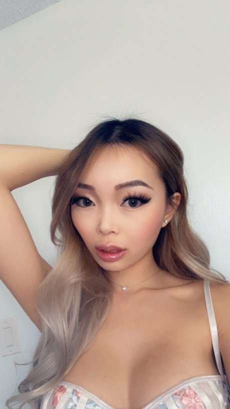 busty lingerie onlyfans perfect img