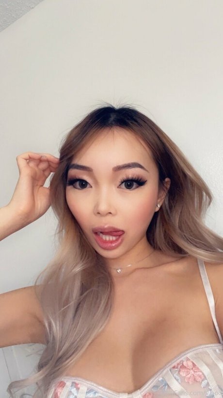 V boo beautiful model galleries