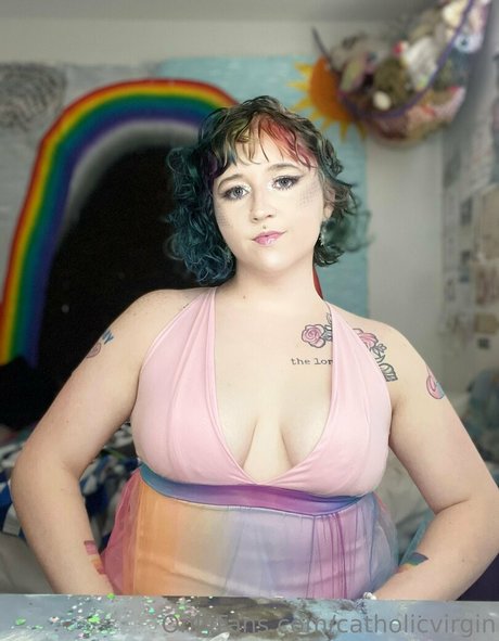 Catholic virgin model free image