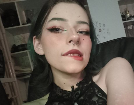 Kaeru Kukki star hot gallery