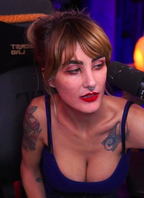 off onlyfans hot nude galleries