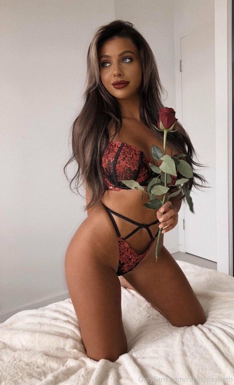 Chloe Elizabeth free star pictures