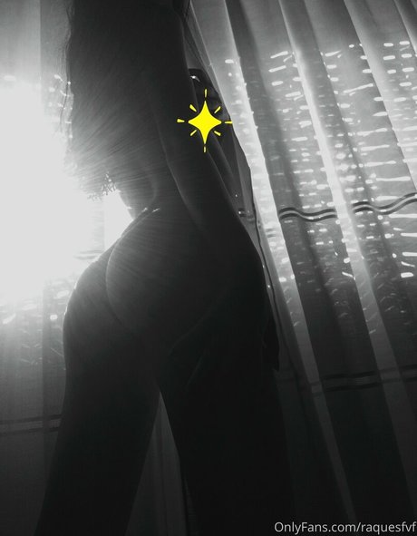 rsweetdoll erotic model photo