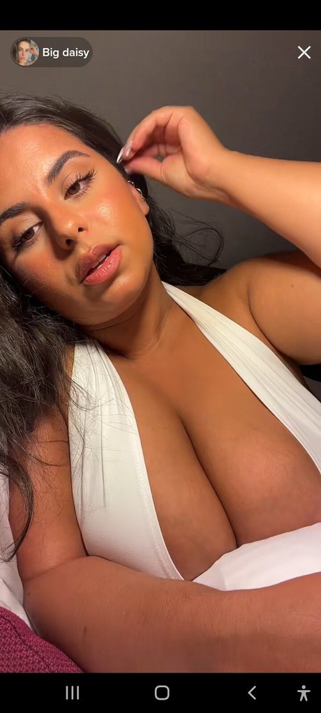 Bigdaisy100 free model picture