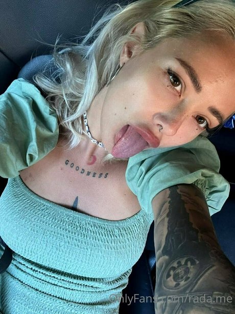 kitana a pretty pornstar images