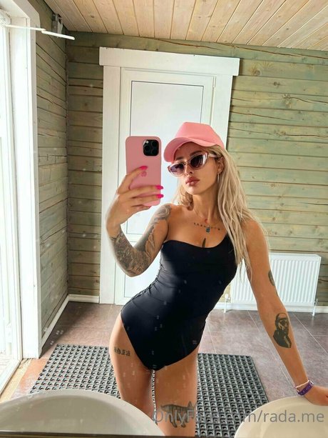 kitana a model image