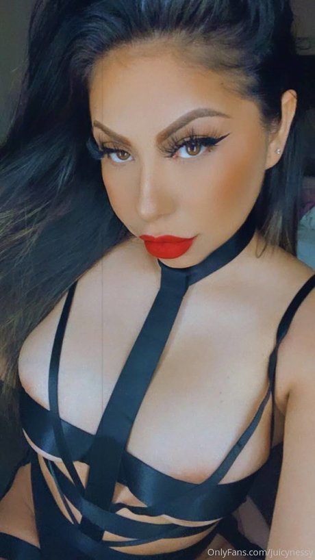 Yanxe ann nude pornstar pic