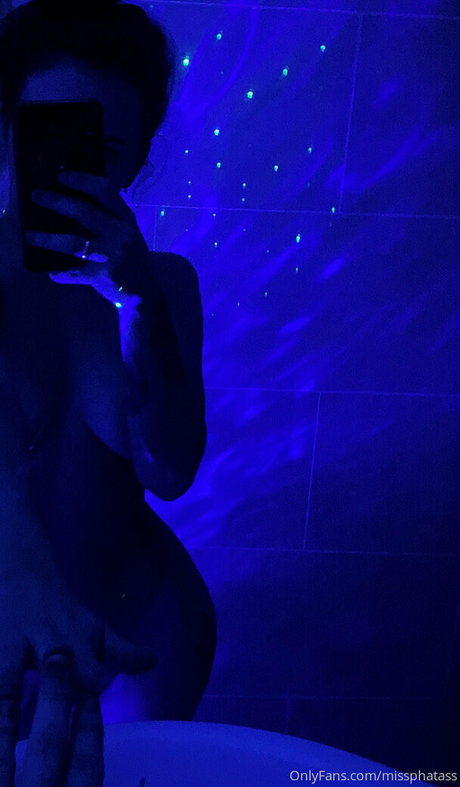 Missphatass model free images