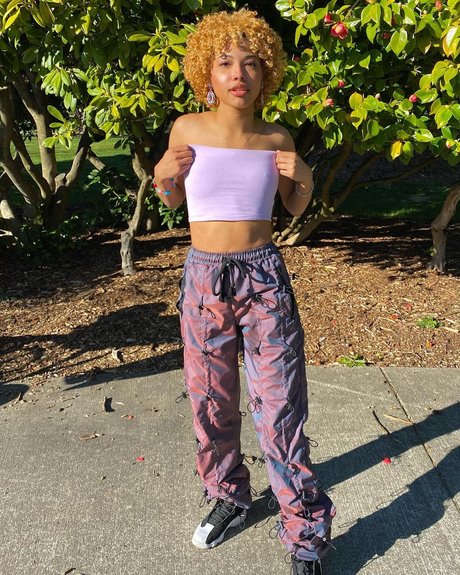 Marisa_ nice model photo