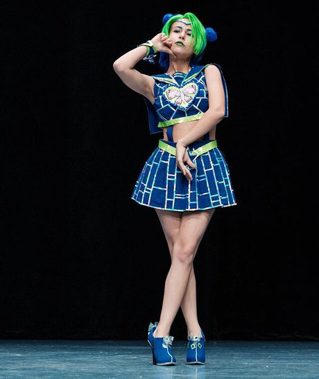 Dima Batalov top actress pic