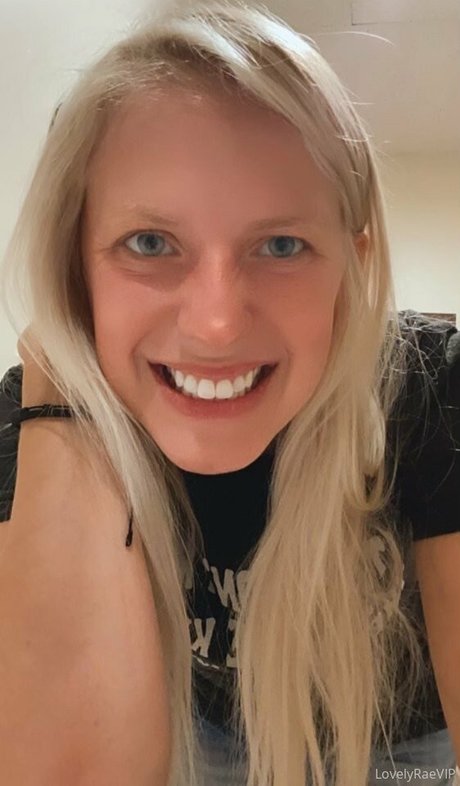 Lovely Rae star pretty images