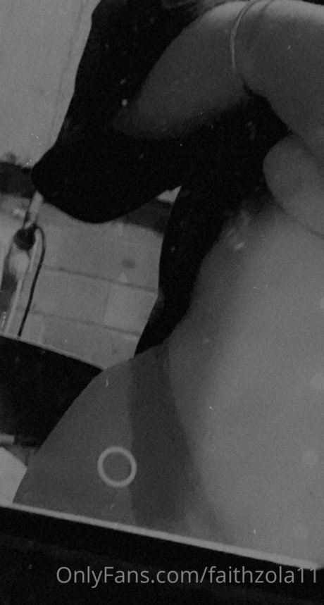 Faithzola11 nude actress picture