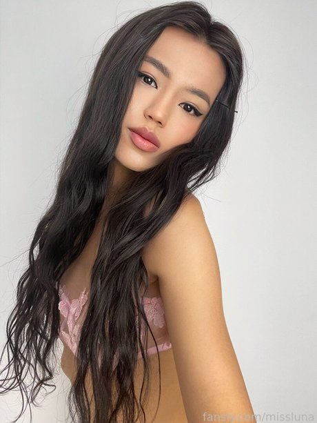 missluna best pornstar photos