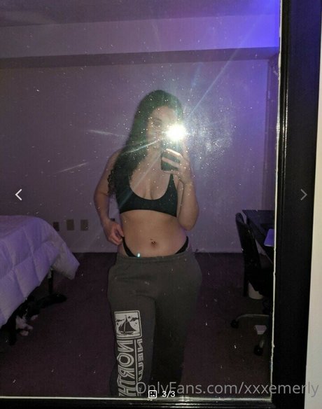 xEmerly top model gallery