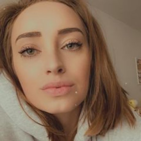 Taylor Paulson sexy model pic