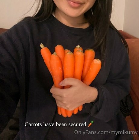 Miku mymikumy nudes model pictures