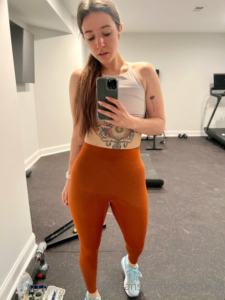 babyjaevip sexy model pics