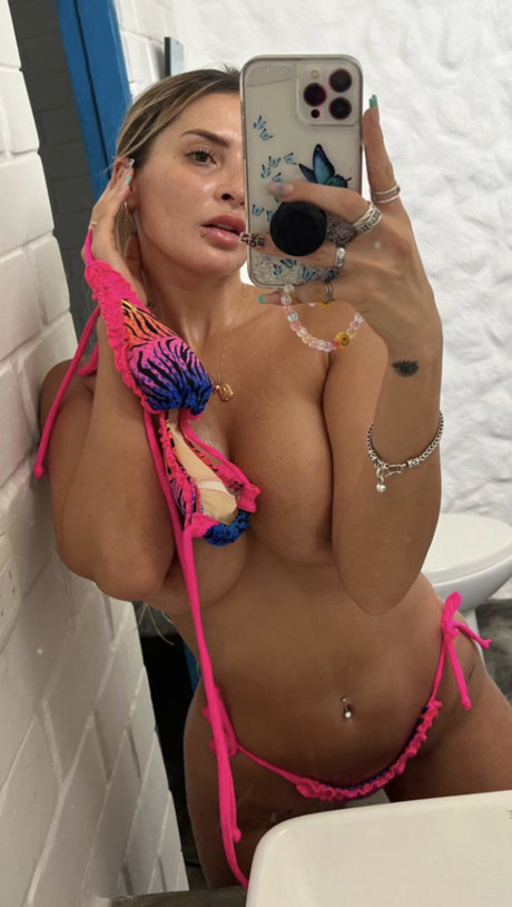 Macarena Gastaldo naked pornstar pictures