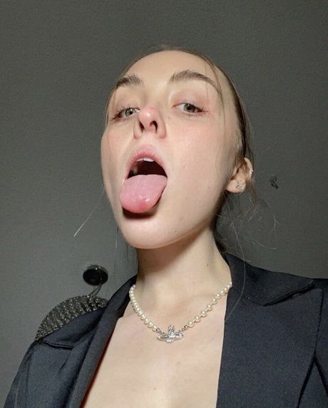 Glitter soles model nice picture